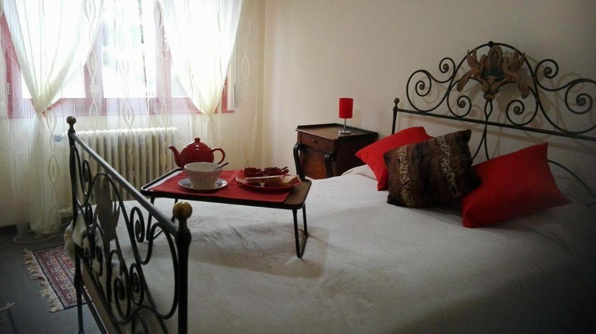 B&B Il Tempo Del Sogno Con Cani E Gatti Pet&Breakfast บาเวโน ภายนอก รูปภาพ